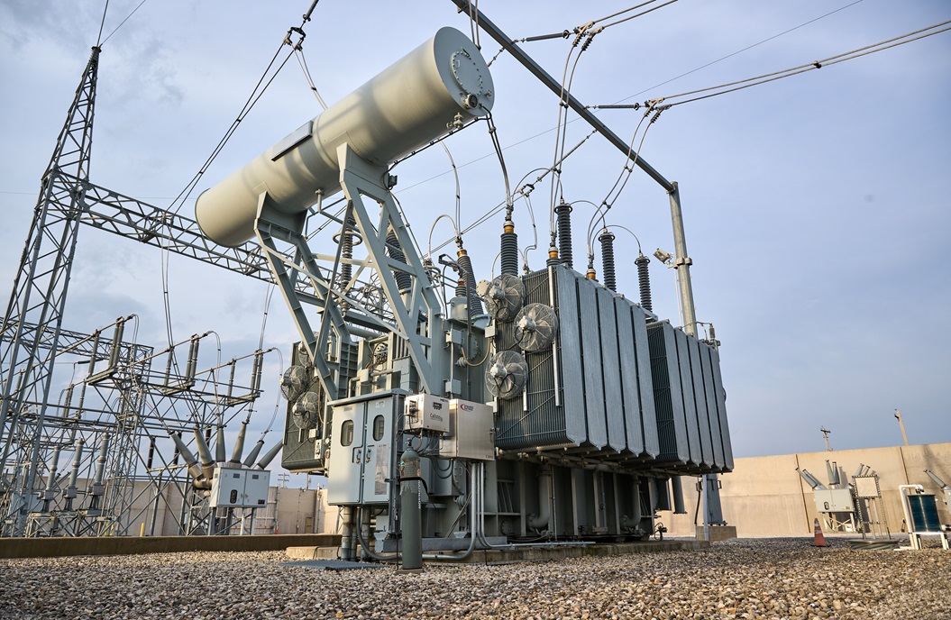 Transformer monitor on HV power transformer